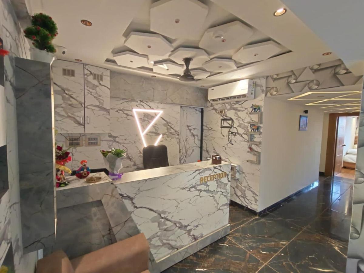 Hotel Prime Villa Gurukul 阿穆达巴 外观 照片